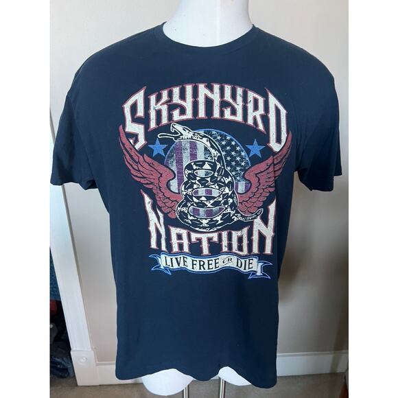Next Level Apparel Other - Lynyrd Skynyrd Nation Live Free or Die concert t-shirt size XL
